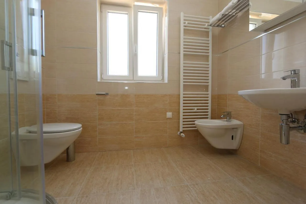 Apartments Sucic Iva I Tea Soline   Soline (Krk)